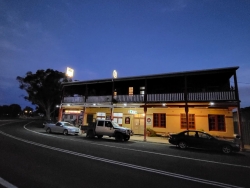 Rusty Horse Hotel
