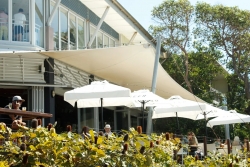 Stradbroke Island Beach Hotel