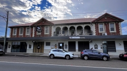 Swansea Hotel