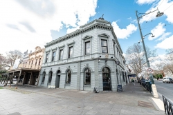 The Black Swan Hotel