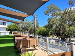The Riverdeck Restaurant & Bar
