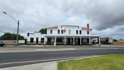 The Rosey Pub