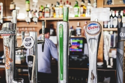 The Tav SportsBar