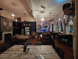The Vault wood fired pizza, tapas & wine bar