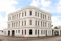 Waterloo Cup Hotel