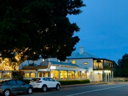 Woolwich Pier Hotel