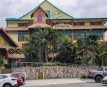 Banana Bender Pub