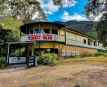 Halls Gap Tavern